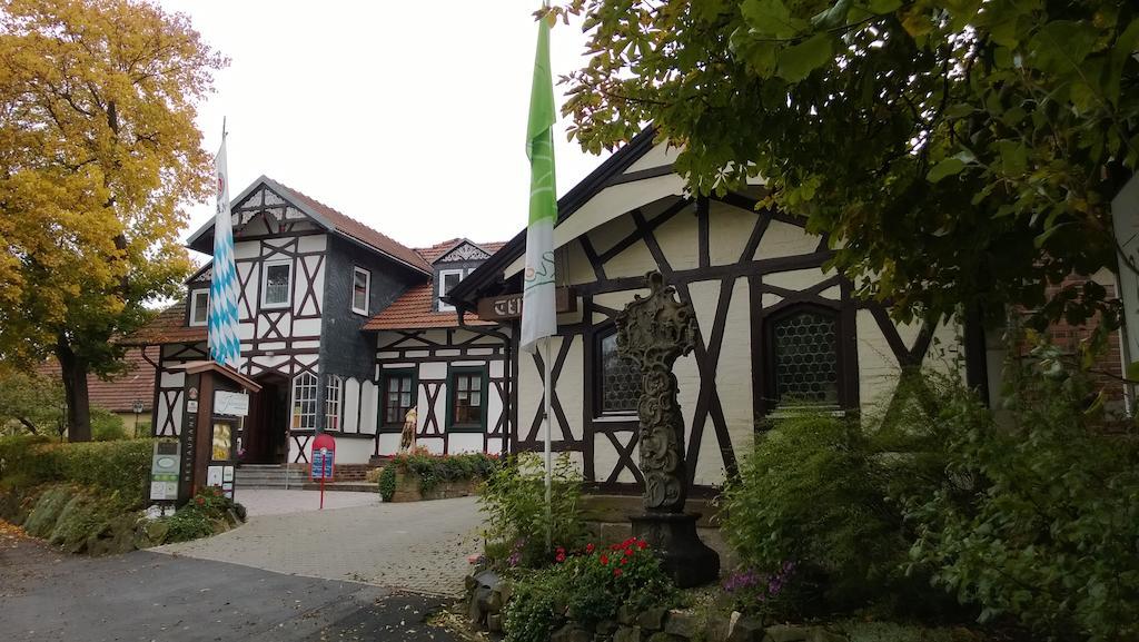 Landhotel Vierjahreszeiten Bad Königshofen im Grabfeld Exterior foto